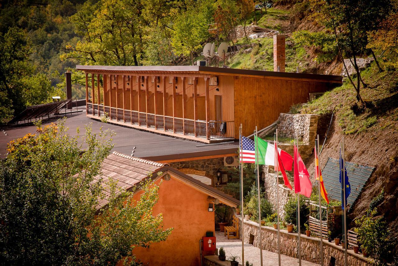 Hotel Tutto Galicnik ภายนอก รูปภาพ