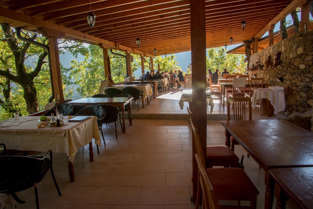 Hotel Tutto Galicnik ภายนอก รูปภาพ