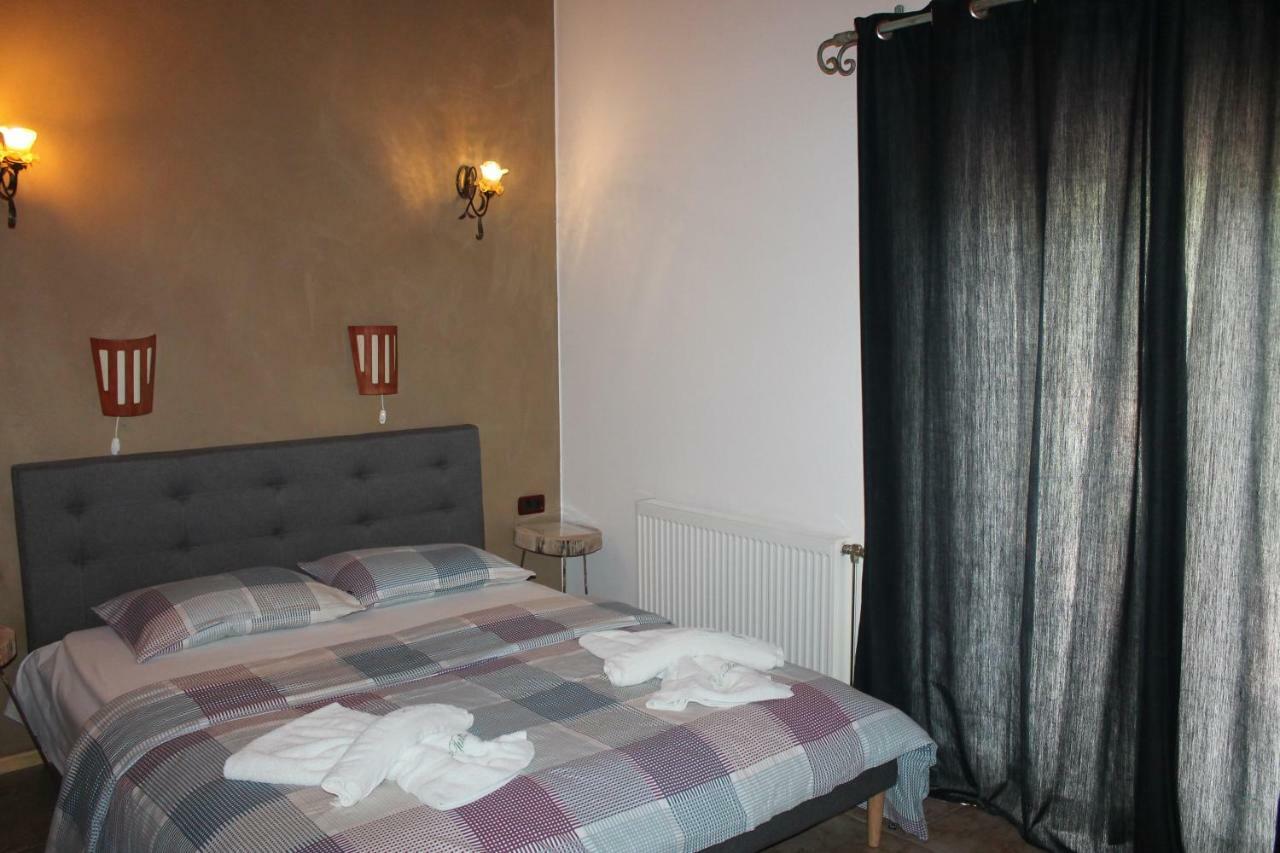 Hotel Tutto Galicnik ภายนอก รูปภาพ