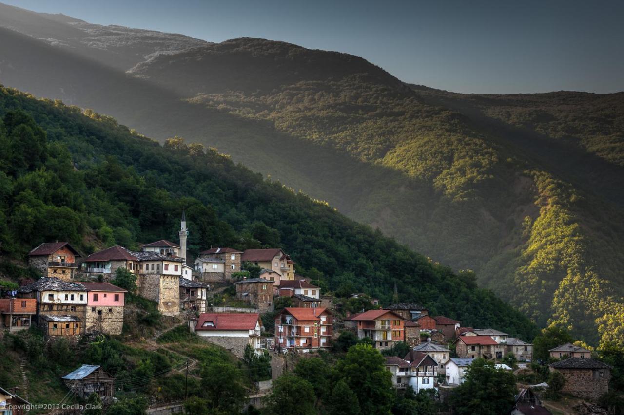 Hotel Tutto Galicnik ภายนอก รูปภาพ